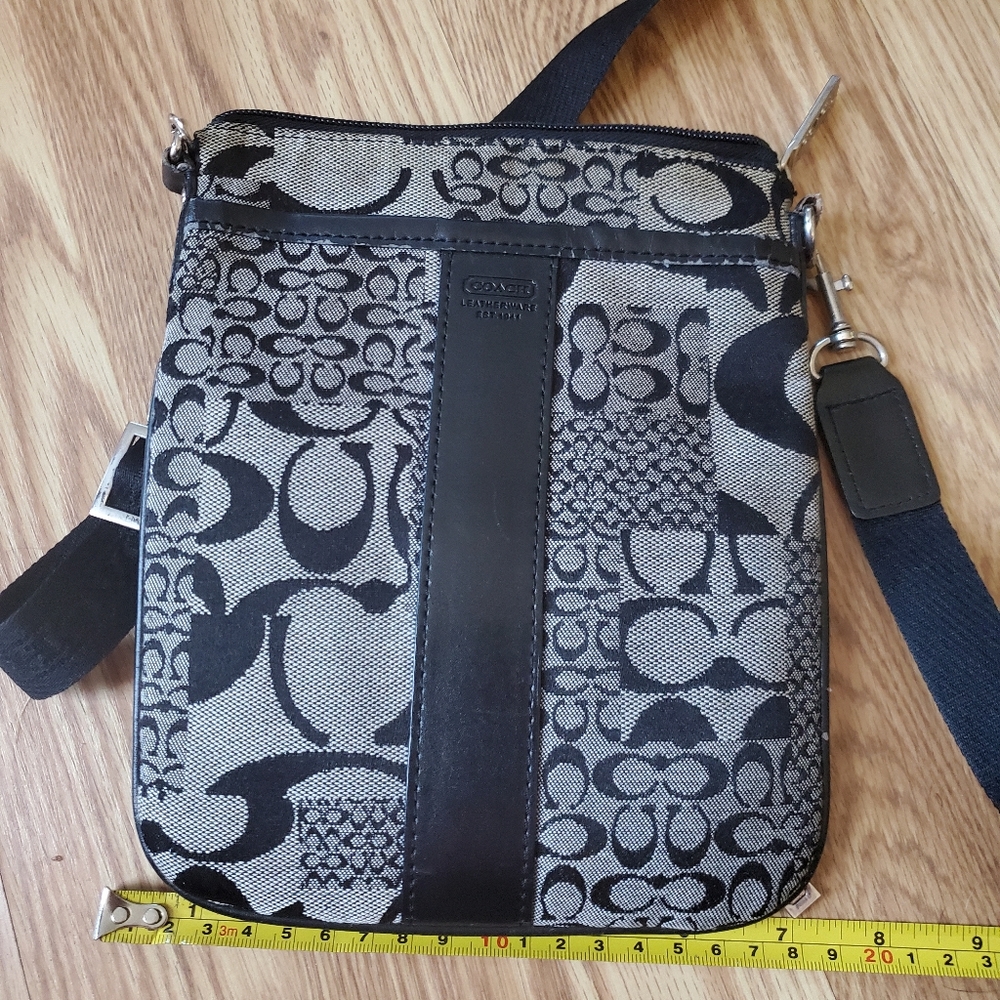 Coach Black and Gray Signature Logo crossbody purse